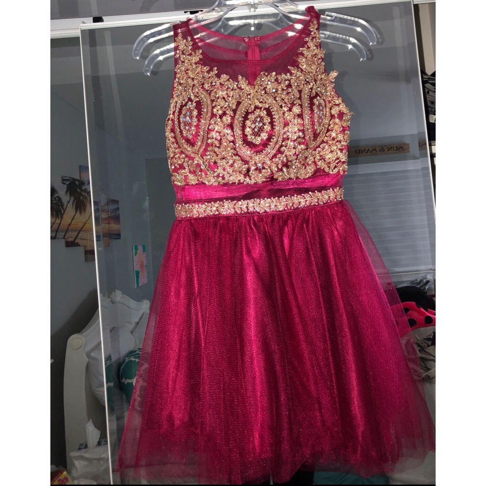 Homecoming dress - Picture 3 of 4